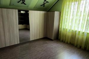 будинок за адресою Юрія Лісняка вул. (Робкорівська), 75
