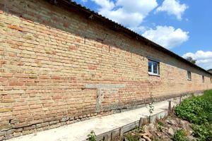 комерційна за адресою вул. Колгоспна, 22б