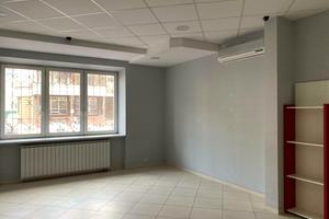 коммерческая по адресу Владимира Ивасюка просп. (Героїв Сталінграду), 4