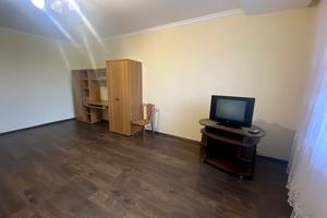 квартира за адресою Центральна вул., 15