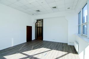 комерційна за адресою Охтирський пров., 7