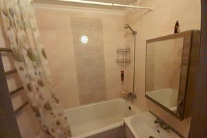 квартира за адресою Зарічанська вул., 12а