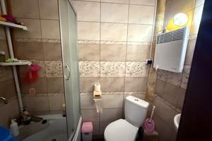 будинок за адресою Захисників Неба вул. (Тімірязєва), 11