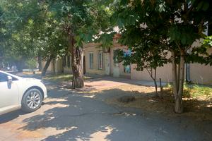 комерційна за адресою Марка Кропивницького вул. (Потьомкінська), 21