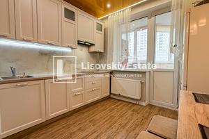 квартира за адресою Драгоманова вул., 6/1