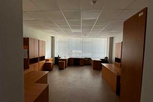 комерційна за адресою Кудрявський узвіз, 7