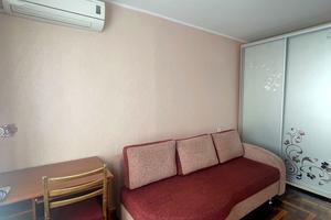 квартира за адресою Ладозька вул., 36-А