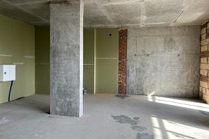 коммерческая по адресу Днепровская набережная ул., 14
