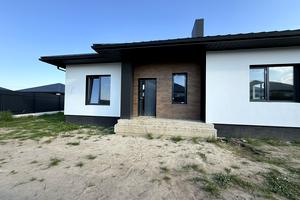 дом по адресу Шкільна