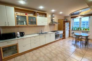 квартира за адресою Дніпро, Ливарна, 6