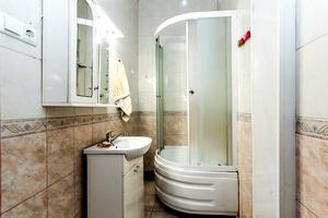 квартира за адресою Дмитра Донцова вул., 6