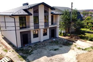 будинок за адресою Незалежності