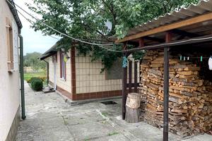 будинок за адресою Вишнева вул.