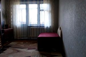квартира по адресу просп. Космонавтів, 43