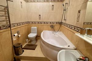 квартира за адресою Дорошенка вул., 5