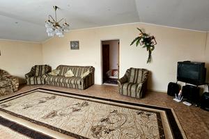 будинок за адресою Березанівська вул. (Моріса Тореза), 64