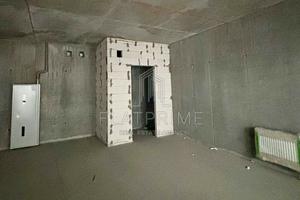 комерційна за адресою Михайла Максимовича вул. (Онуфрія Трутенка), 24-В