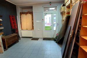 комерційна за адресою Шептицьких вул., 18