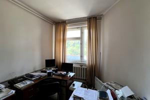 коммерческая по адресу Левка лукяненка, 14Г
