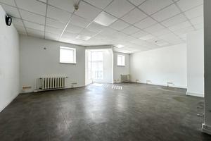 комерційна за адресою Сім'ї Прахових вул. (Гайдара), 27