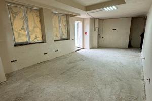 комерційна за адресою Французький бульв., 7