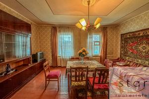 будинок за адресою Василя Симоненка вул., 48