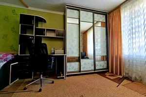 квартира за адресою рокосовського, 35