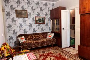квартира за адресою Олександра Олеся вул., 6