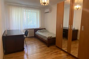 квартира за адресою Князів Острозьких вул. (Московська), 24