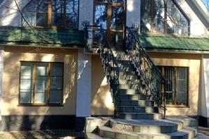 коммерческая по адресу Самчука ул. (Пархоменко), 24