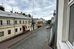 квартира за адресою Синагоги вул. (Анрі Барбюса), 12