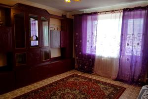 квартира за адресою Олега Ольжича вул. (Ленінградська)
