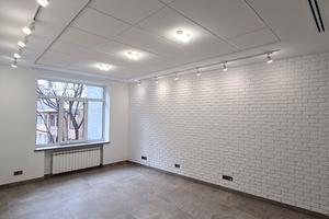 комерційна за адресою Інститутська вул., 16