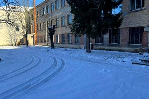 комерційна за адресою Фридрихівська, 12