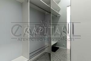 коммерческая по адресу Кловский спуск, 7a