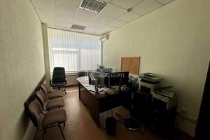 комерційна за адресою Кудрявський узвіз, 4-А