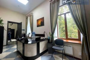 коммерческая по адресу Жилянская ул., 97