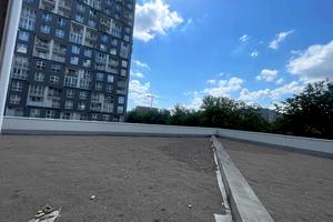 комерційна за адресою Володимира Великого вул. (), 10