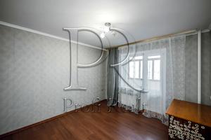 квартира за адресою Автозаводська вул., 71