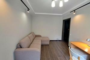 квартира по адресу Олени Степанівни, 45