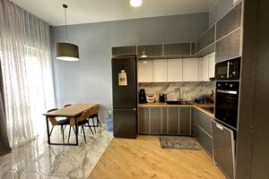 квартира за адресою Зарічна вул., 6 к1