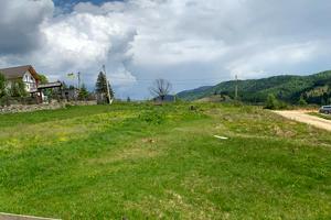 участок по адресу Подина, 1