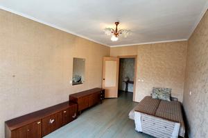 квартира за адресою Красносільського вул., 79