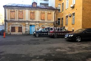 коммерческая по адресу Лютеранская ул., 33б