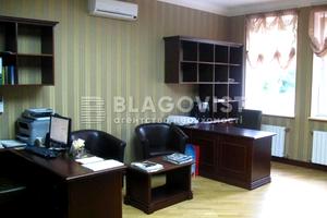 комерційна за адресою Нагірна вул., 3