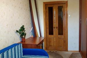 квартира по адресу просп. Космонавтів, 43