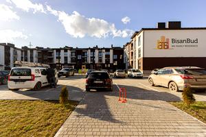 квартира за адресою Роксолани, 12