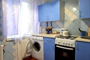 квартира за адресою Каденюка вул., 6