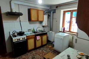 квартира за адресою Ялинкова вул., 46