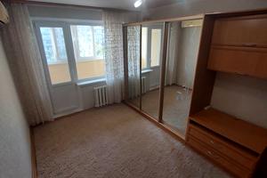 квартира за адресою Космонавтів вул., 51а